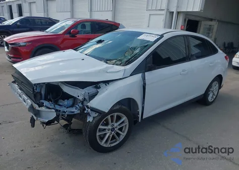 2017 Ford Focus Se z USA, uszkodzony, nr VIN 1FADP3F2XHL309532